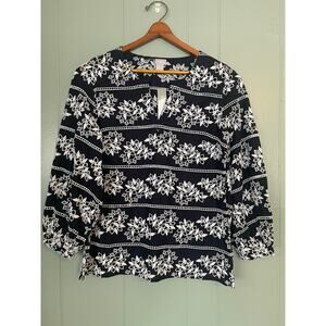 Chico’s size 1 Medium Eyelet Tunic 3/4 sleeve Navy New/tags work evening wedding